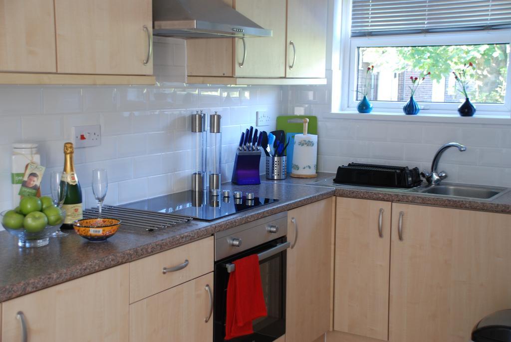 Whitecross House Apartment Peterborough Exterior photo